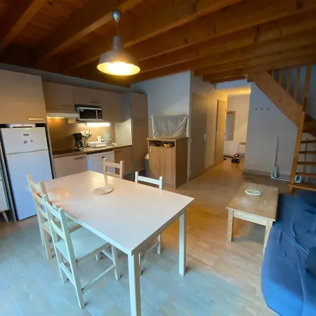 Appartement En Duplex Pour 8 Personnes Arreau Esterno foto